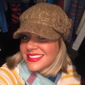 Meet your Posher, Michelle